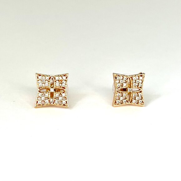 Elegant Rose Gold-Tone Diamond-Shaped Stud Earrings for Women Minimalist - Picture 3 of 5